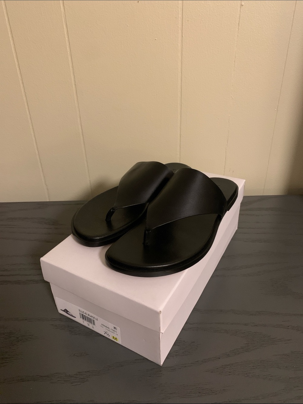 Vince Black Leather Toe-Post Platform Sandals